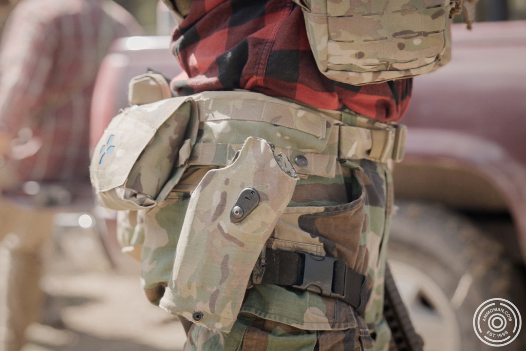 Military battle belt, heavy setup. Military battle belt, heavy setup.