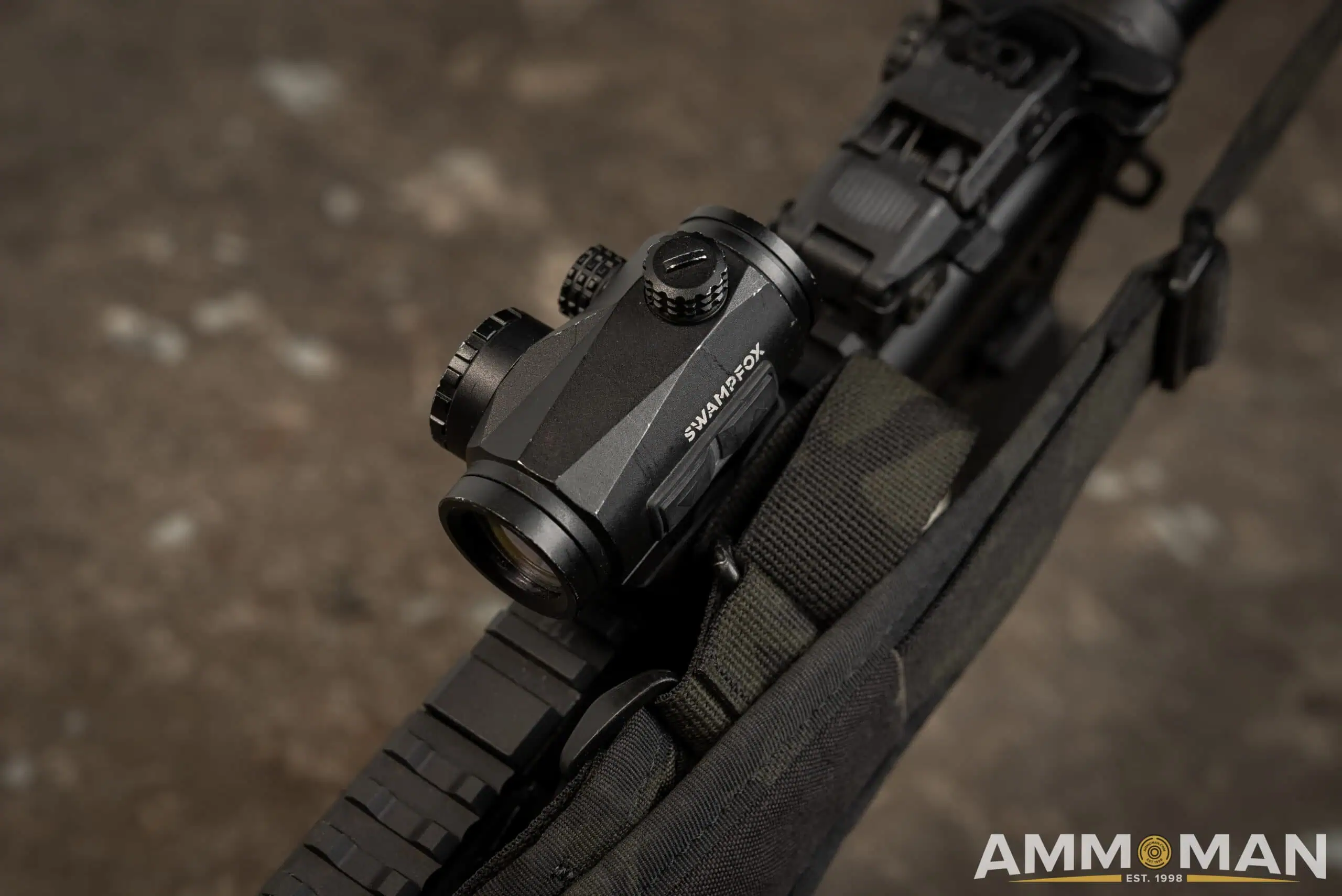 Swampfox Liberator II red dot sight.