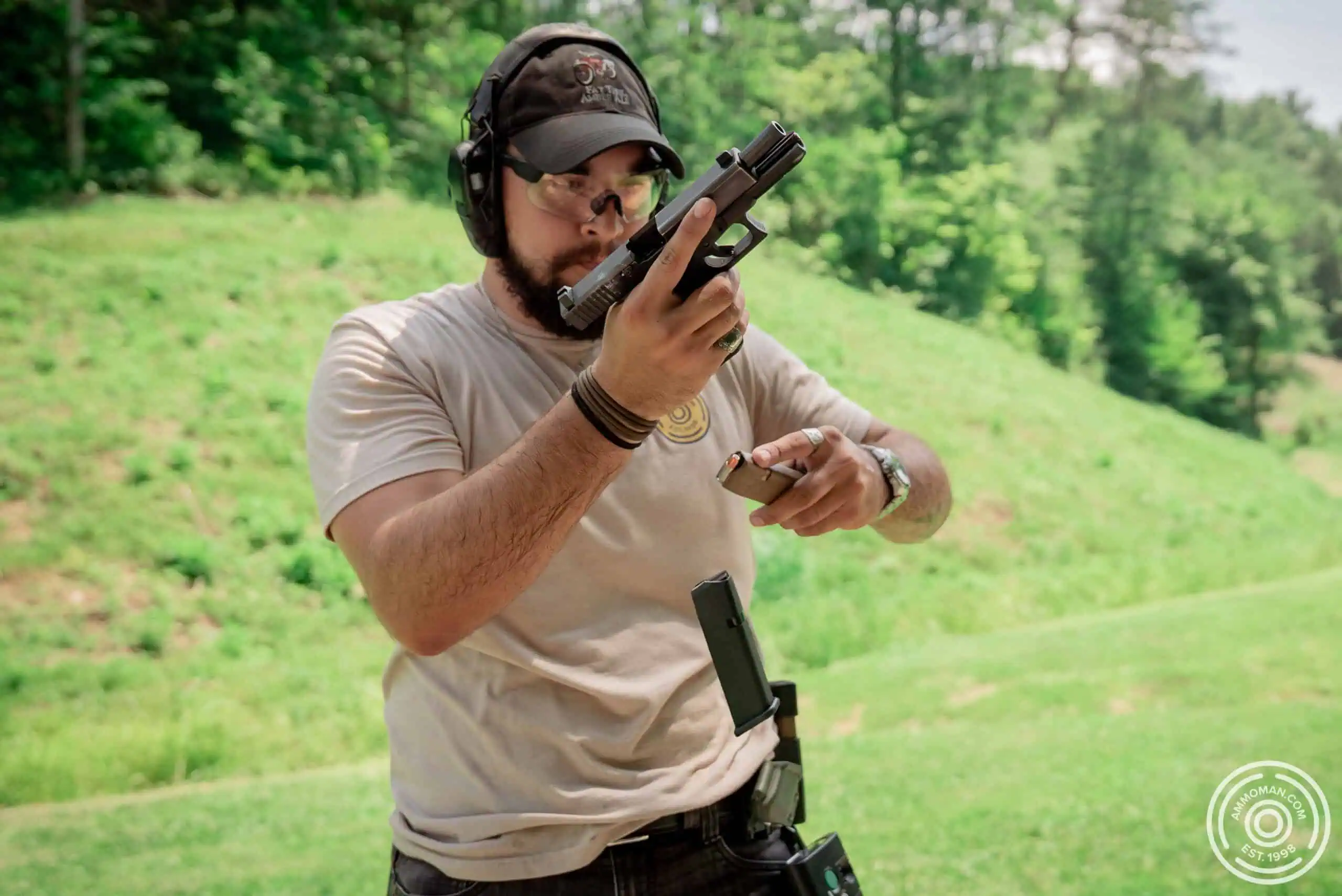 Reloading a pistol