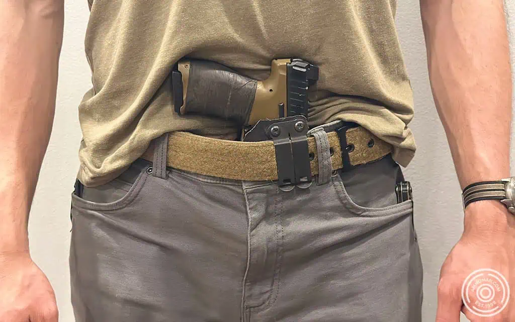 Ciguera Gear "Emmisary" gun belt.