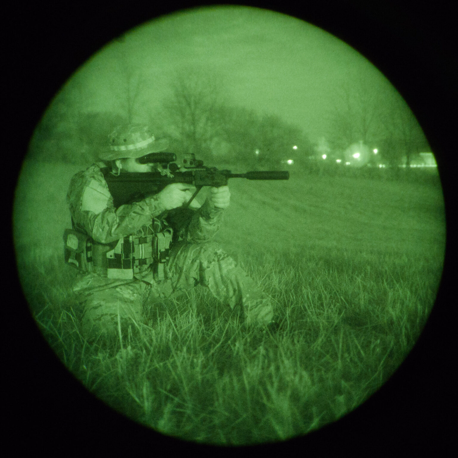 Thermal vs. Night Vision - AmmoMan School of Guns Blog