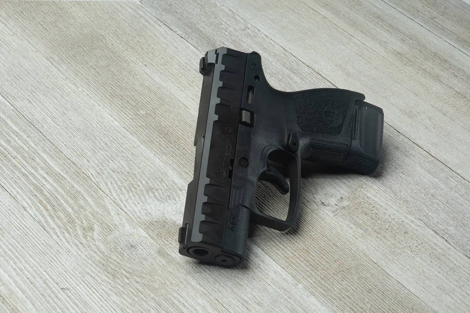 Beretta APX Carry Review - AmmoMan School of Guns Blog