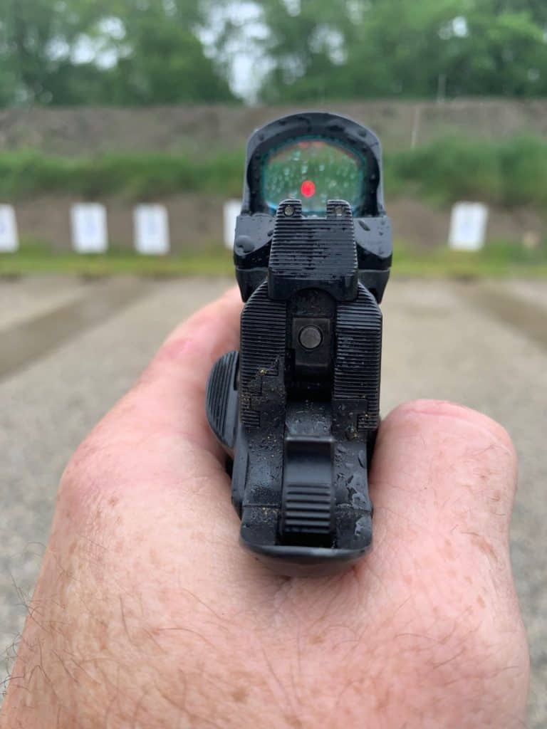 Red Dot Pistol Sights For Beginners - A Guide