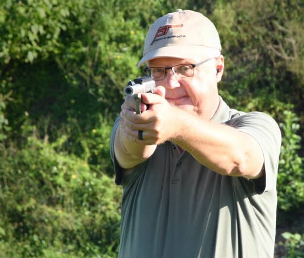 S&W Victory 22 Review - AmmoMan School of Guns Blog